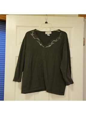 C.D. Daniels casual sweater